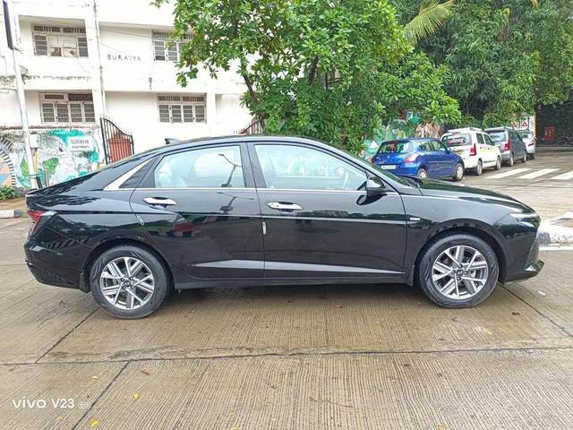 https://images10.gaadi.com/usedcar_image/4617466/original/processed_d91597d001ca4d8e7fedf49d57340ce8.jpg?imwidth=6401