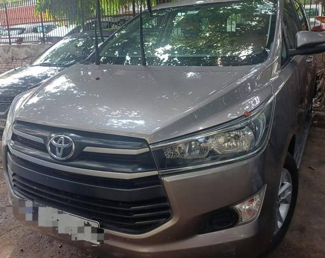 https://images10.gaadi.com/usedcar_image/4617477/original/processed_7a4730816e832acefd3dc85953d32132.jpg?imwidth=6401