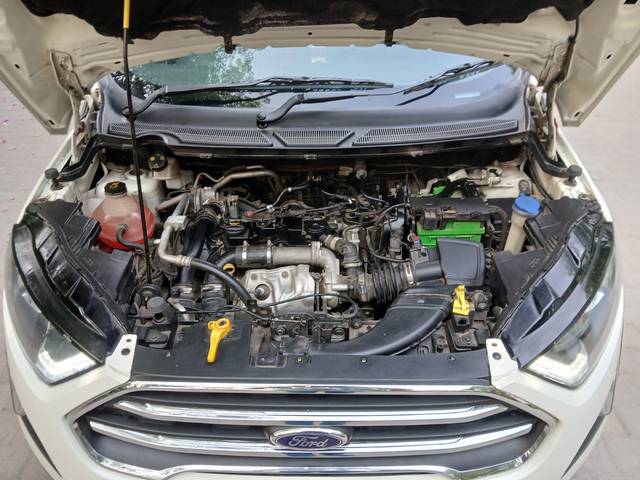 https://images10.gaadi.com/usedcar_image/4617481/original/6821544b7b74e36e852c7baf2069804b.jpg?imwidth=6402