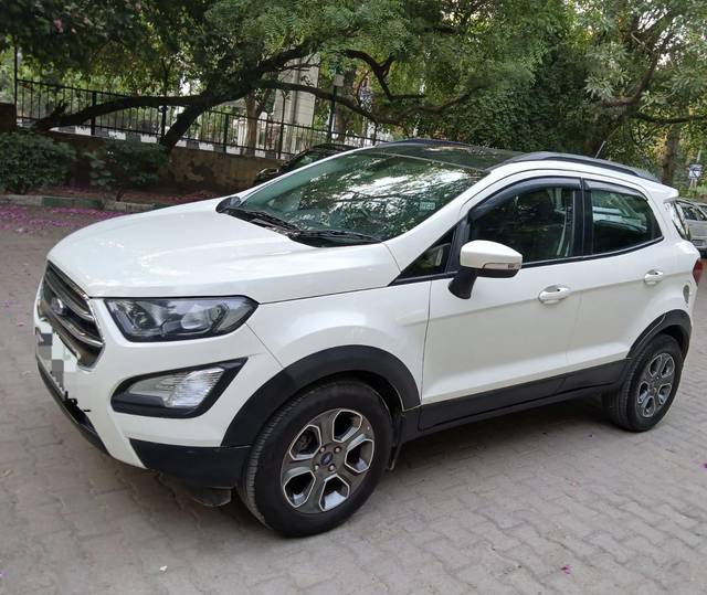 https://images10.gaadi.com/usedcar_image/4617481/original/83f038abdf93541bfbe6eeac0382ae6a.jpg?imwidth=6400