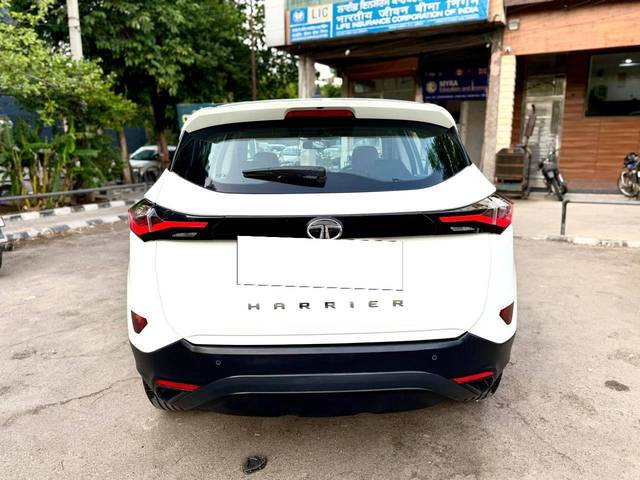 https://images10.gaadi.com/usedcar_image/4617491/original/processed_c8775dce-4d72-47f5-9bc0-8595b736a36b.jpg?imwidth=6401