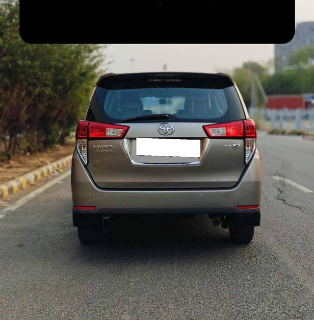 https://images10.gaadi.com/usedcar_image/4617497/original/processed_bb488ef4d2d2fc55a53181e48f7fb5cf.jpg?imwidth=6402