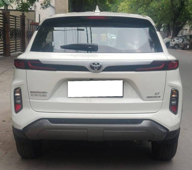 https://images10.gaadi.com/usedcar_image/4617515/original/processed_640e27d8d01f190eb289487d119e5001.jpg?imwidth=6401