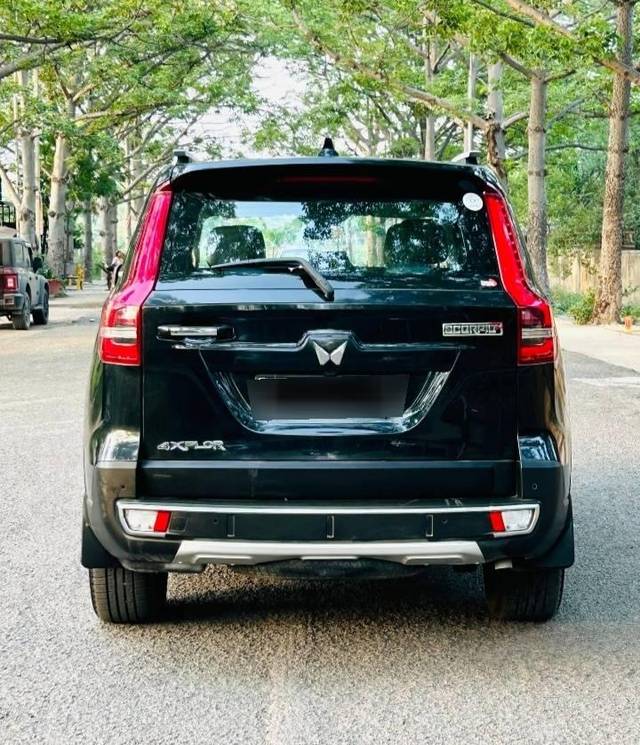 https://images10.gaadi.com/usedcar_image/4617523/original/processed_104cbde66023be287da8fc35882ceeaa.JPG?imwidth=6402
