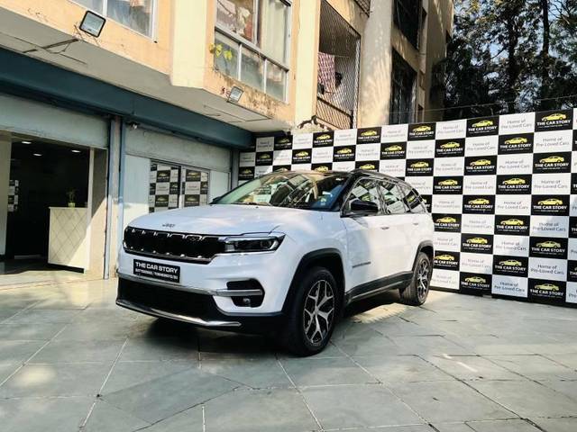 https://images10.gaadi.com/usedcar_image/4617574/original/processed_ac6fb3edbd94199a9e730d5388fd9f0f.jpg?imwidth=6402