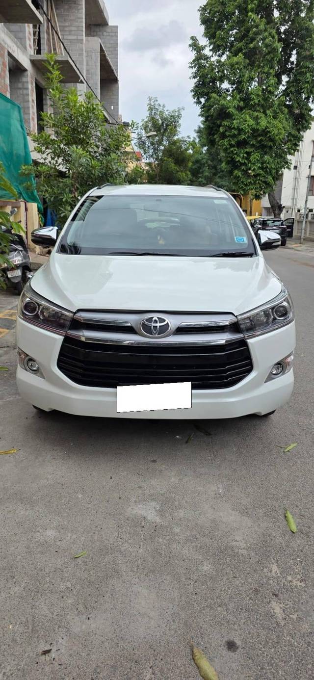 https://images10.gaadi.com/usedcar_image/4617581/original/processed_443be34ed71fac125bb6a5e6df024c9b.jpg?imwidth=6400