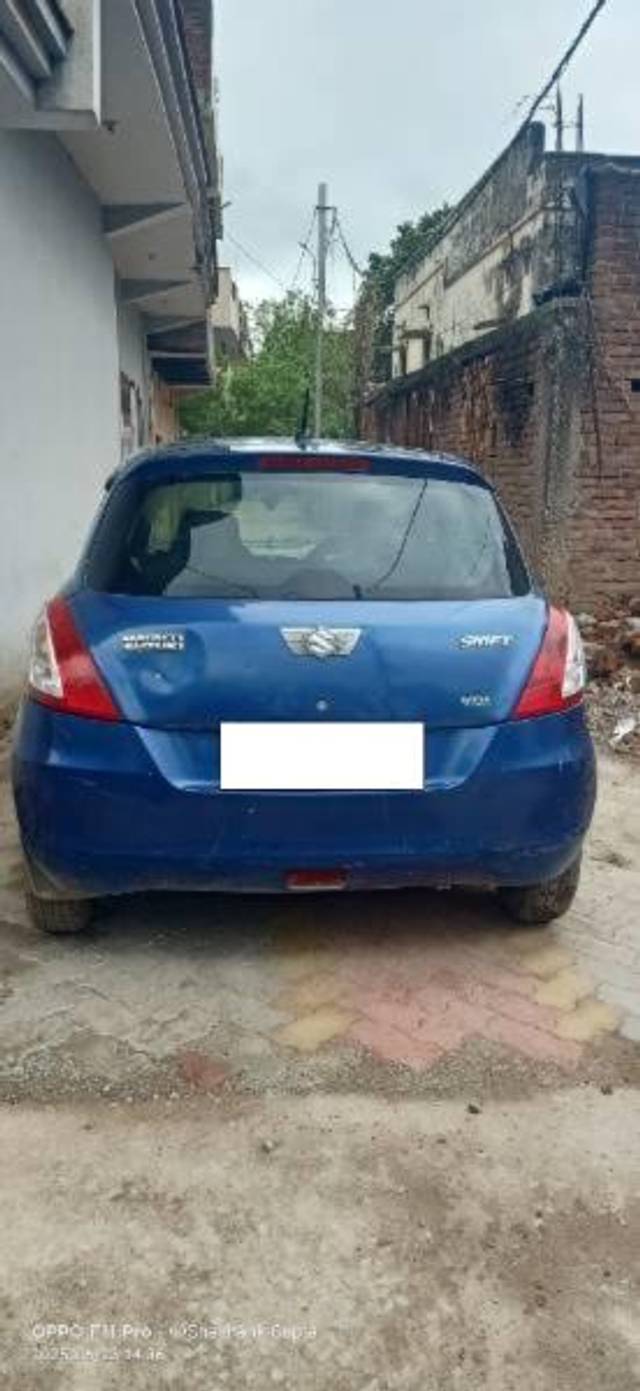 https://images10.gaadi.com/usedcar_image/4617586/original/processed_791c075e-298e-4325-b1a6-b87db168413d.jpg?imwidth=6401