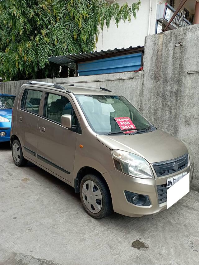 https://images10.gaadi.com/usedcar_image/4617589/original/processed_0c9ad5f1-8425-4fcc-be81-3086132754c4.jpg?imwidth=6400