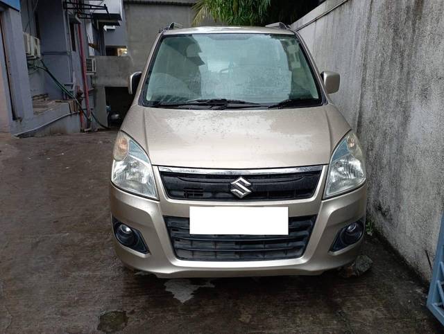 https://images10.gaadi.com/usedcar_image/4617589/original/processed_ed2d11e09e464066f76de7f5514b1ae7.jpeg?imwidth=6402