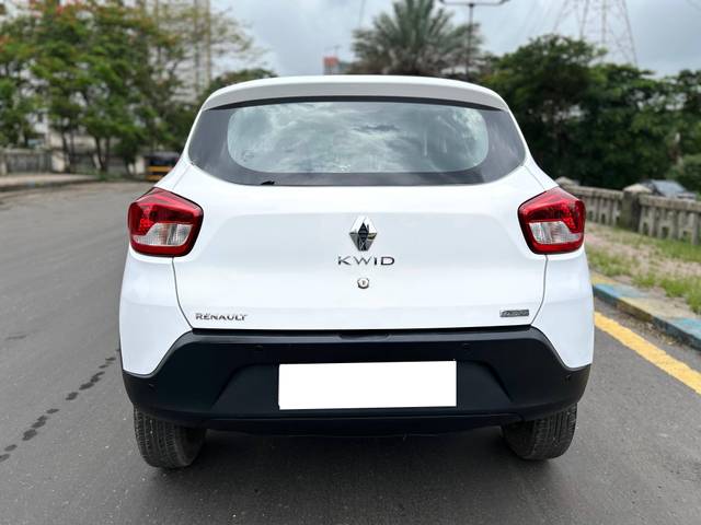 https://images10.gaadi.com/usedcar_image/4617615/original/processed_3000ad418310f678db638de23f96f50c.jpg?imwidth=6402