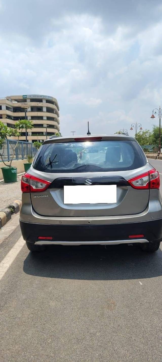 https://images10.gaadi.com/usedcar_image/4617633/original/processed_2b2b5a22c6dcc05c697f028db69de630.jpg?imwidth=6401