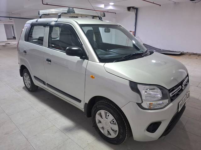 https://images10.gaadi.com/usedcar_image/4617640/original/13335acd228b442144b92fee5cdd00d1.jpg?imwidth=6400