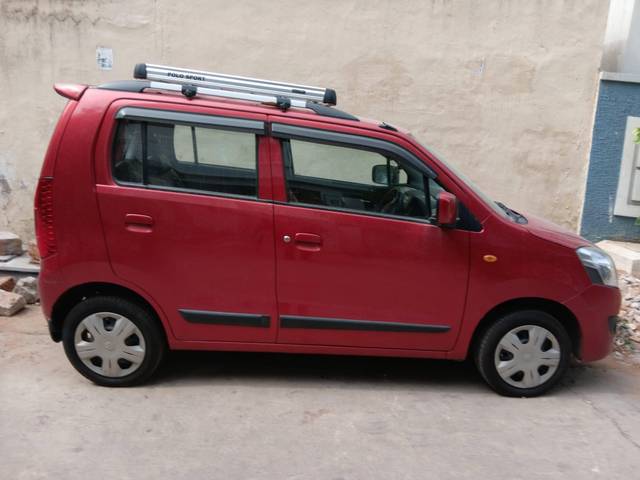 https://images10.gaadi.com/usedcar_image/4617689/original/processed_ccf95e20-428f-42e4-906f-aff39e0b1696.jpg?imwidth=6400