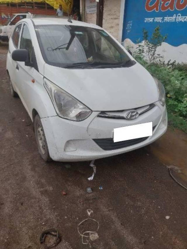 https://images10.gaadi.com/usedcar_image/4617713/original/processed_8a3f56c5-e612-4872-9084-dd2f69fc69b4.jpg?imwidth=6400