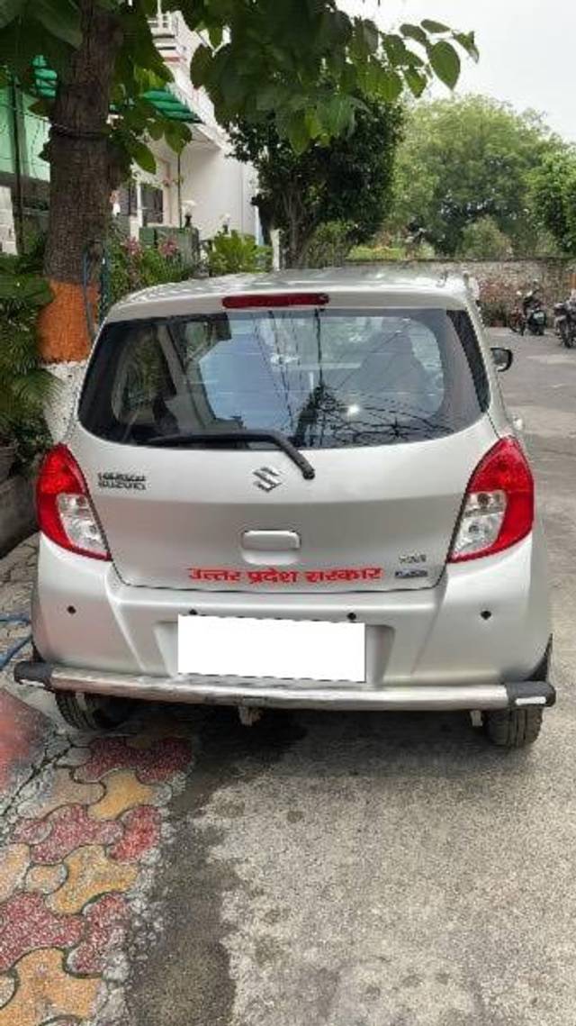 https://images10.gaadi.com/usedcar_image/4617722/original/processed_c6627183-6a1f-4df6-9365-a63737bdcd69.jpeg?imwidth=6402