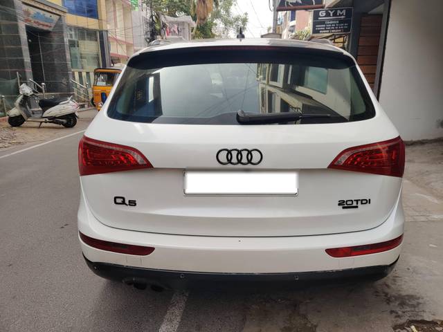 https://images10.gaadi.com/usedcar_image/4617735/original/processed_b97c83bb64fff8e077569d05d30418be.jpg?imwidth=6401