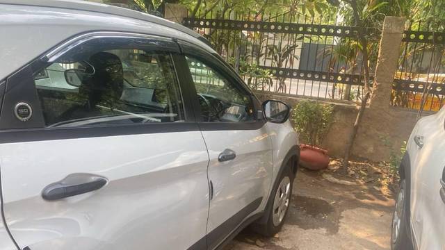 https://images10.gaadi.com/usedcar_image/4617740/original/processed_c054dbc8-544d-4edd-9165-b4a0f4518463.jpg?imwidth=6400