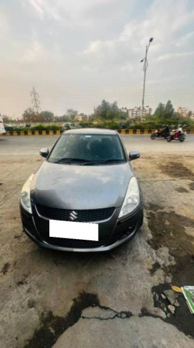 https://images10.gaadi.com/usedcar_image/4617751/original/processed_41722d8f-c35b-41d8-89ad-bdbca369271c.jpg?imwidth=6400