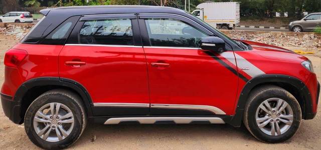 https://images10.gaadi.com/usedcar_image/4617772/original/processed_a80ecc61fab36127959e8d32bb601160.jpg?imwidth=6401