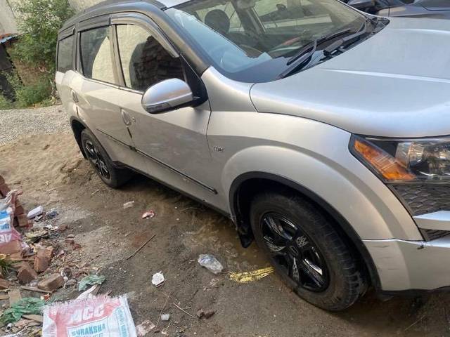 https://images10.gaadi.com/usedcar_image/4617775/original/processed_ae3756f9-a5f2-430f-99e3-ffc3d019d818.jpeg?imwidth=6400