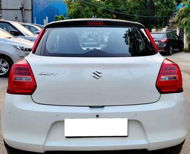 https://images10.gaadi.com/usedcar_image/4617778/original/processed_48d14b8862aa6247631cc7e46b1eee44.jpg?imwidth=6401