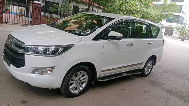 https://images10.gaadi.com/usedcar_image/4617803/original/processed_6025e352f50b330c50c2ea00d903aaf2.jpg?imwidth=6400