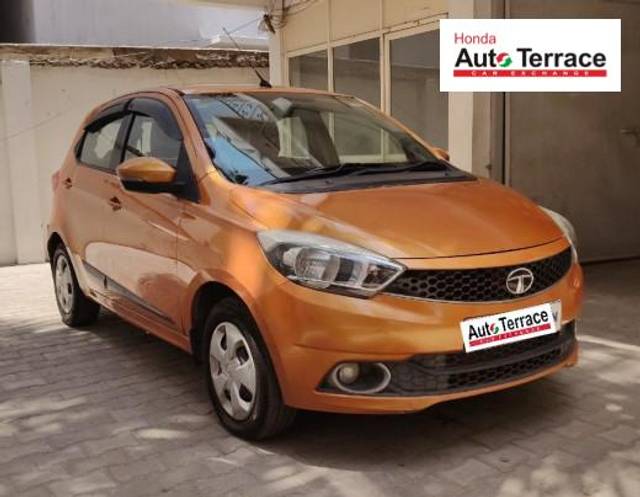 https://images10.gaadi.com/usedcar_image/4617858/original/53e192360a65855dd9b4c9c72450f2f3.jpeg?imwidth=6400