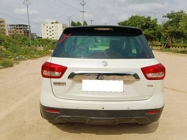 https://images10.gaadi.com/usedcar_image/4617862/original/processed_4bfbec6f9572ec5f2ef7dc5b5ac5bb14.jpg?imwidth=6401