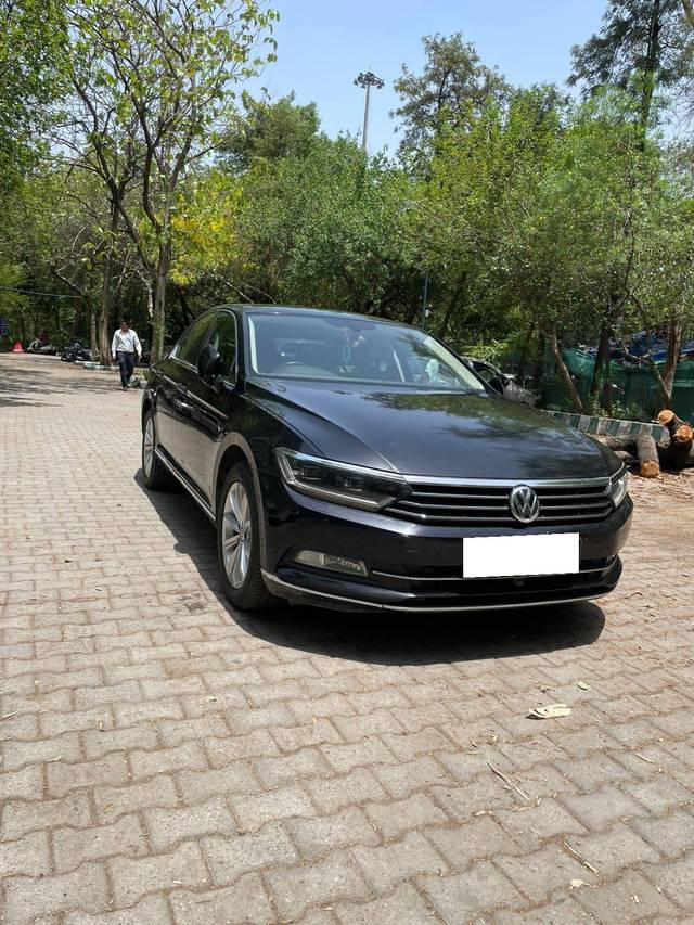 https://images10.gaadi.com/usedcar_image/4617867/original/processed_30c0fd901d048f8478b344141b139275.jpg?imwidth=6400