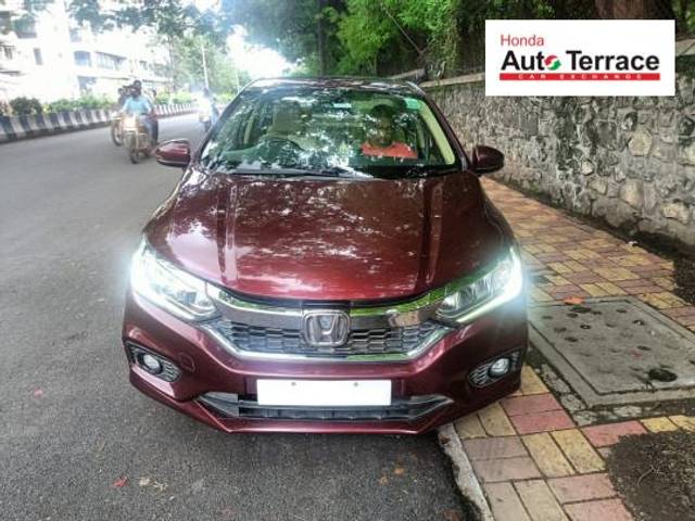 https://images10.gaadi.com/usedcar_image/4617871/original/5c8a8f18762430b5a2bd23a6581c43f4.jpg?imwidth=6400