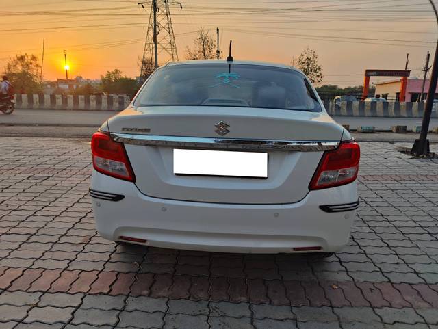 https://images10.gaadi.com/usedcar_image/4617876/original/processed_de558d19067556ff3d56e6f5067928da.jpg?imwidth=6402
