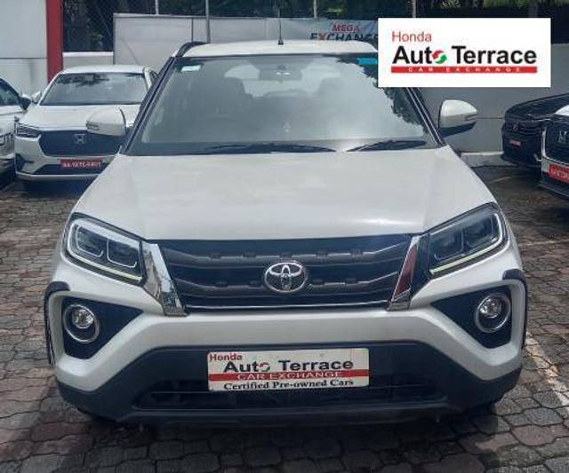 https://images10.gaadi.com/usedcar_image/4617913/original/8bec20efac7cece5b840758fc031fbe8.jpeg?imwidth=6400