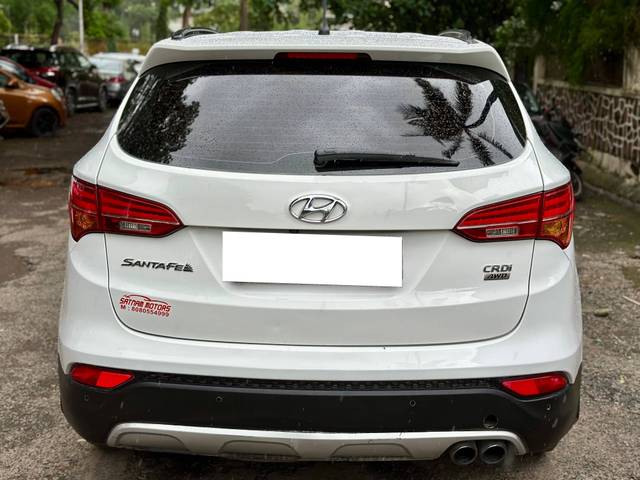 https://images10.gaadi.com/usedcar_image/4617919/original/processed_e666e971c50e453e539cbc5f1e46c053.jpg?imwidth=6401