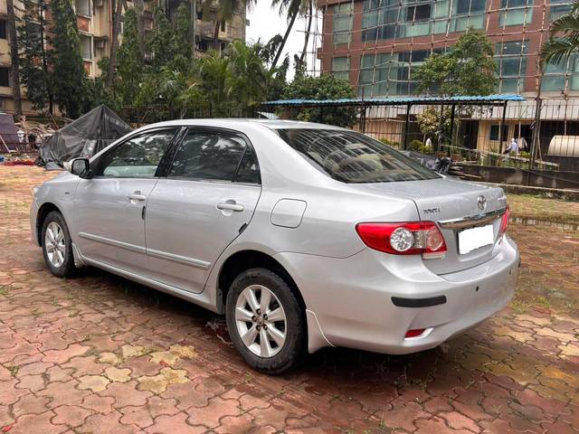 https://images10.gaadi.com/usedcar_image/4617926/original/processed_c5b55e3ff2e33d3331b286c7acef4d39.jpg?imwidth=6402