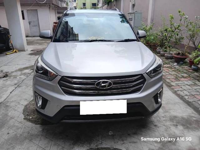 https://images10.gaadi.com/usedcar_image/4617954/original/processed_f57c9f68-3eb4-4f8e-bcc4-93021454ada8.jpeg?imwidth=6400