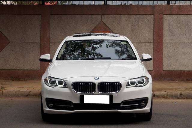 https://images10.gaadi.com/usedcar_image/4617970/original/processed_3c436df3ae908c9573a8ecd2071ef264.jpg?imwidth=6402