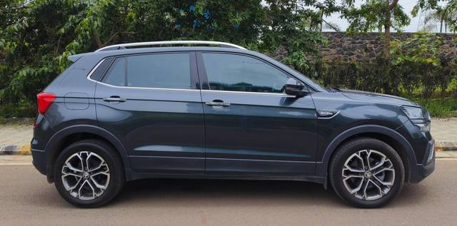 https://images10.gaadi.com/usedcar_image/4618013/original/processed_9692dc5149bce8bf48dbf6190e1dacde.jpg?imwidth=6401