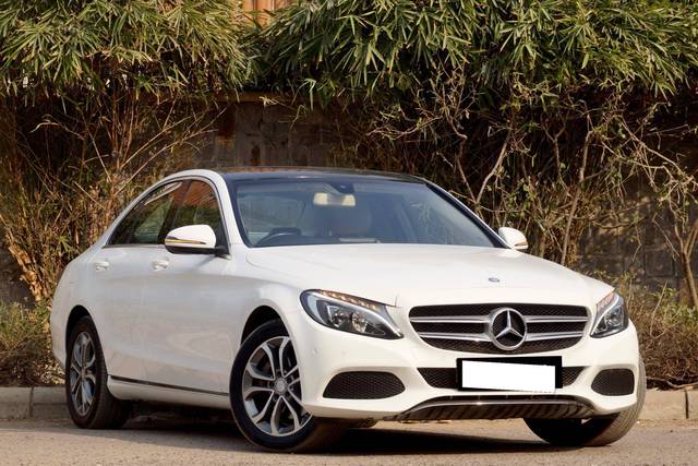 https://images10.gaadi.com/usedcar_image/4618022/original/processed_db345d2cd16e5fc7b4a3bfa4d97a6afd.jpg?imwidth=6400