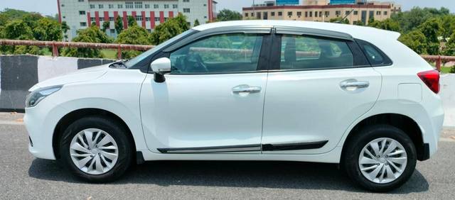 https://images10.gaadi.com/usedcar_image/4618023/original/826752ae516c24f5a37d136645d1bcd3.jpg?imwidth=6402