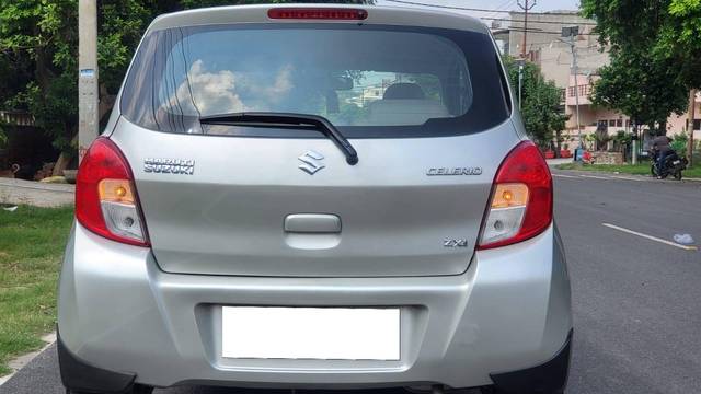 https://images10.gaadi.com/usedcar_image/4618029/original/processed_4d173071-e873-4d60-a3ab-3c01b4791ab1.jpg?imwidth=6402