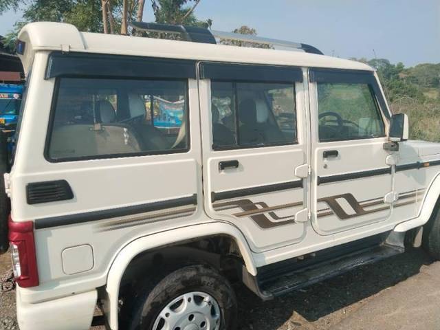 https://images10.gaadi.com/usedcar_image/4618032/original/processed_be349026-05da-4e46-b14f-1336546e21e0.jpg?imwidth=6402