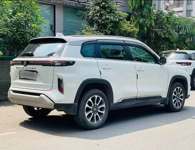 https://images10.gaadi.com/usedcar_image/4618036/original/processed_1f9a77fd172acebcb51a27187e52fd48.PNG?imwidth=6402
