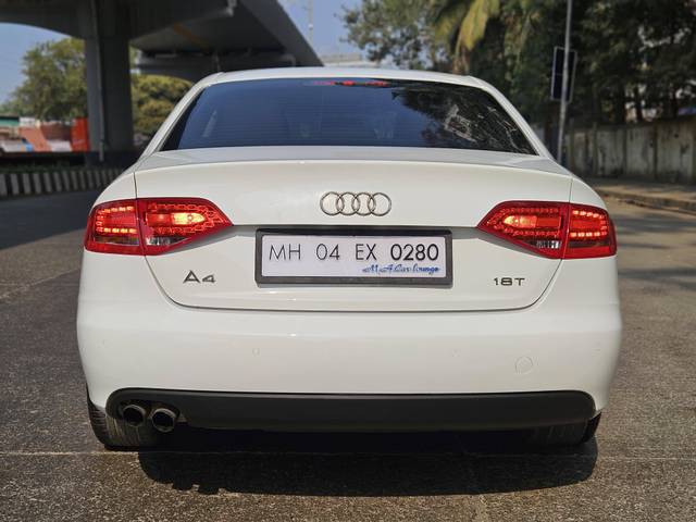 https://images10.gaadi.com/usedcar_image/4618044/original/processed_07e9f6bfd84e69ec7d0f74573636ba2d.jpg?imwidth=6402