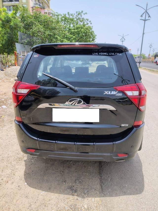 https://images10.gaadi.com/usedcar_image/4618054/original/processed_98849d35-5e20-439d-8b6a-986a7eb7aa8d.jpg?imwidth=6402
