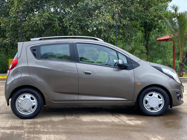 https://images10.gaadi.com/usedcar_image/4618057/original/processed_32b22417f3ddaf7fd2394333a6ac70bc.jpg?imwidth=6401