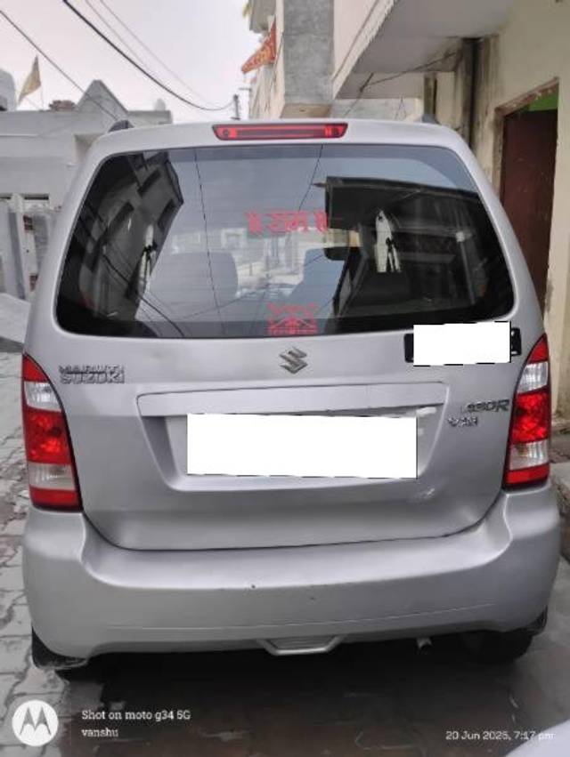 https://images10.gaadi.com/usedcar_image/4618071/original/processed_5a7c8a93-77ea-4a5d-a5fd-b114eaa360d0.jpg?imwidth=6401