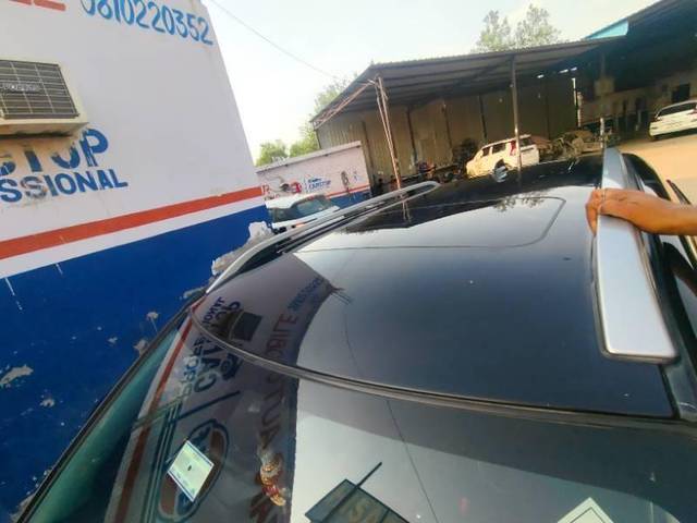 https://images10.gaadi.com/usedcar_image/4618073/original/processed_21a7b576-f8e7-4243-a0e3-08a050061971.jpg?imwidth=6402