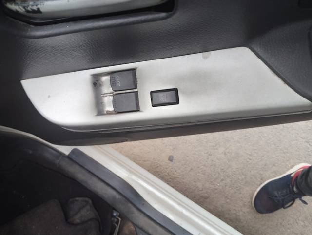 https://images10.gaadi.com/usedcar_image/4618092/original/b96bd110233d6f0af8553ee61f508868.jpg?imwidth=6402