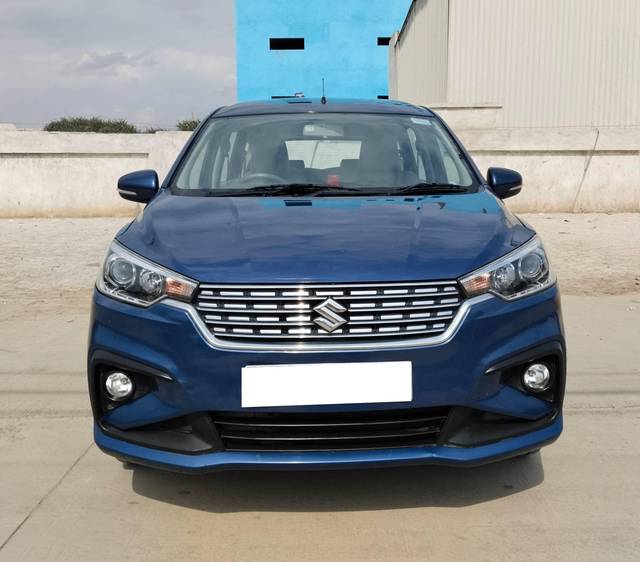https://images10.gaadi.com/usedcar_image/4618098/original/processed_5ac48f10c785fffb19242956610301ec.jpg?imwidth=6400