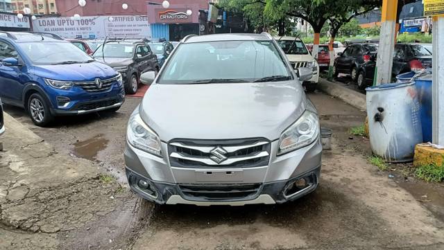https://images10.gaadi.com/usedcar_image/4618162/original/processed_1e5c9ccf0cd42113536f6a13cd0b2b8a.jpg?imwidth=6400